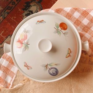 Vintage Butterfly and Fruit Design Baking Dish